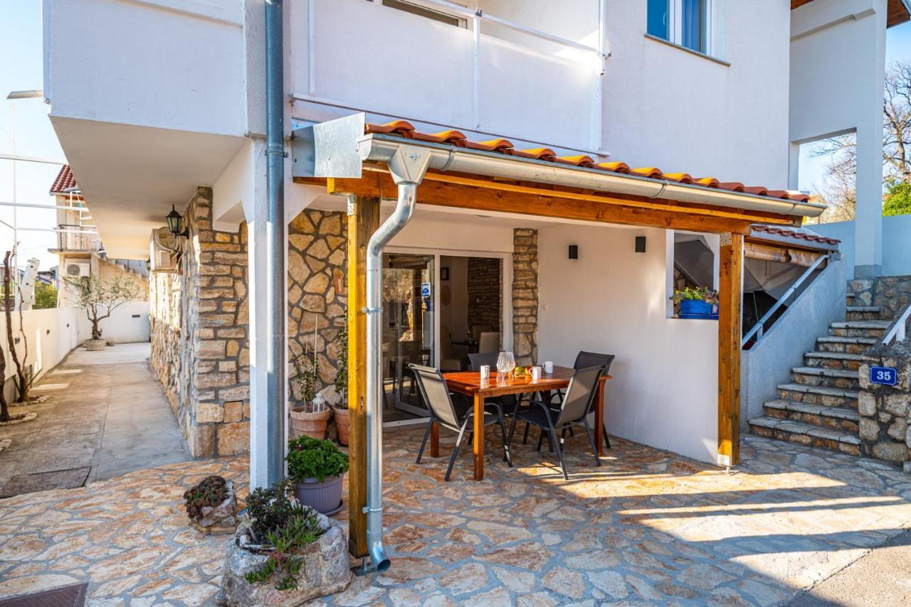 Maia Lena Apartmán *